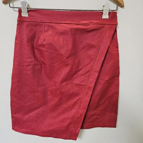Elegant Red Wrap Skirt Women Size L - Picture 3 of 15